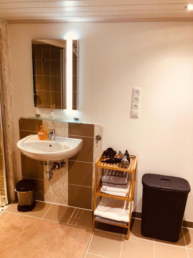 Fürth Loft Mit 2 Schlafzimmern Und E- Ladestation 아파트 외부 사진